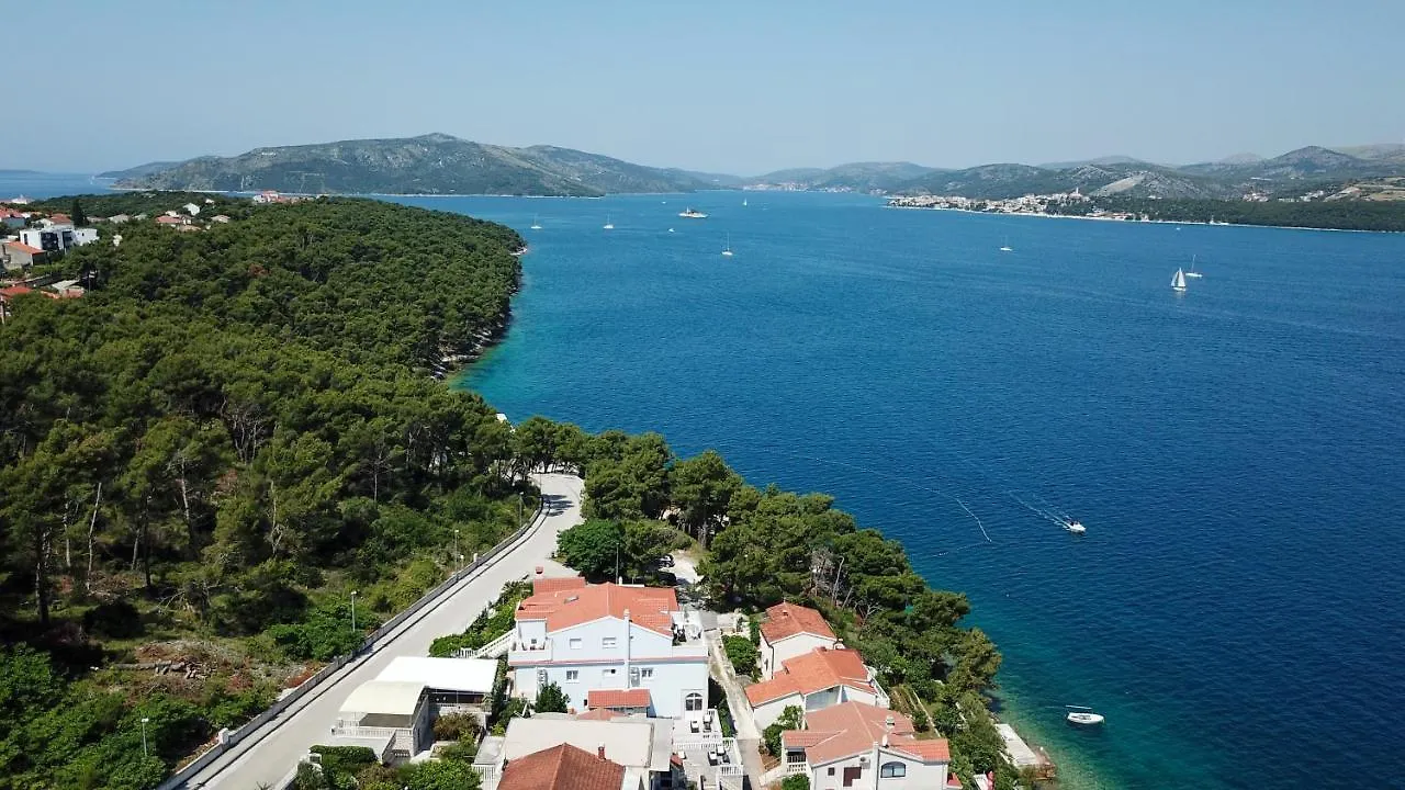 Apartment Apartmani Mlacic Donji Okrug